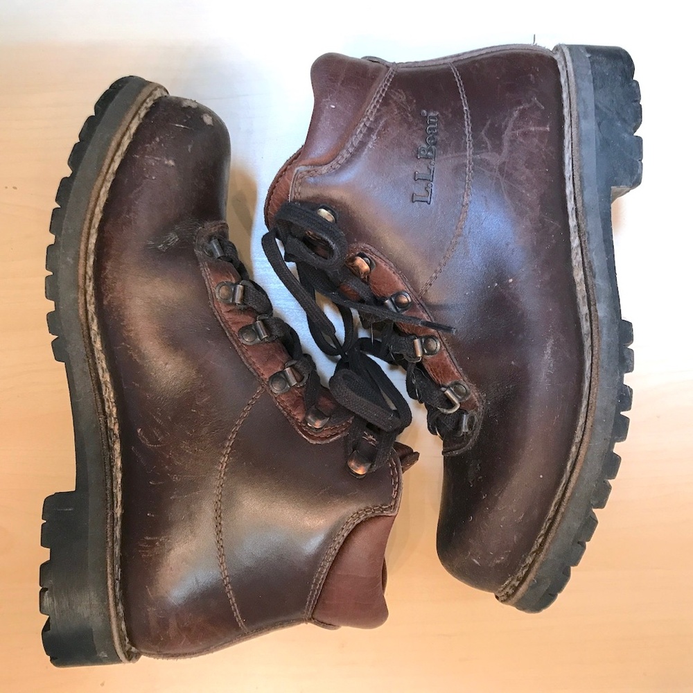 LLBean Work Boots. Steel Toe, Bellows Tongue, Leather, Vibram Sole.Women Size8.5